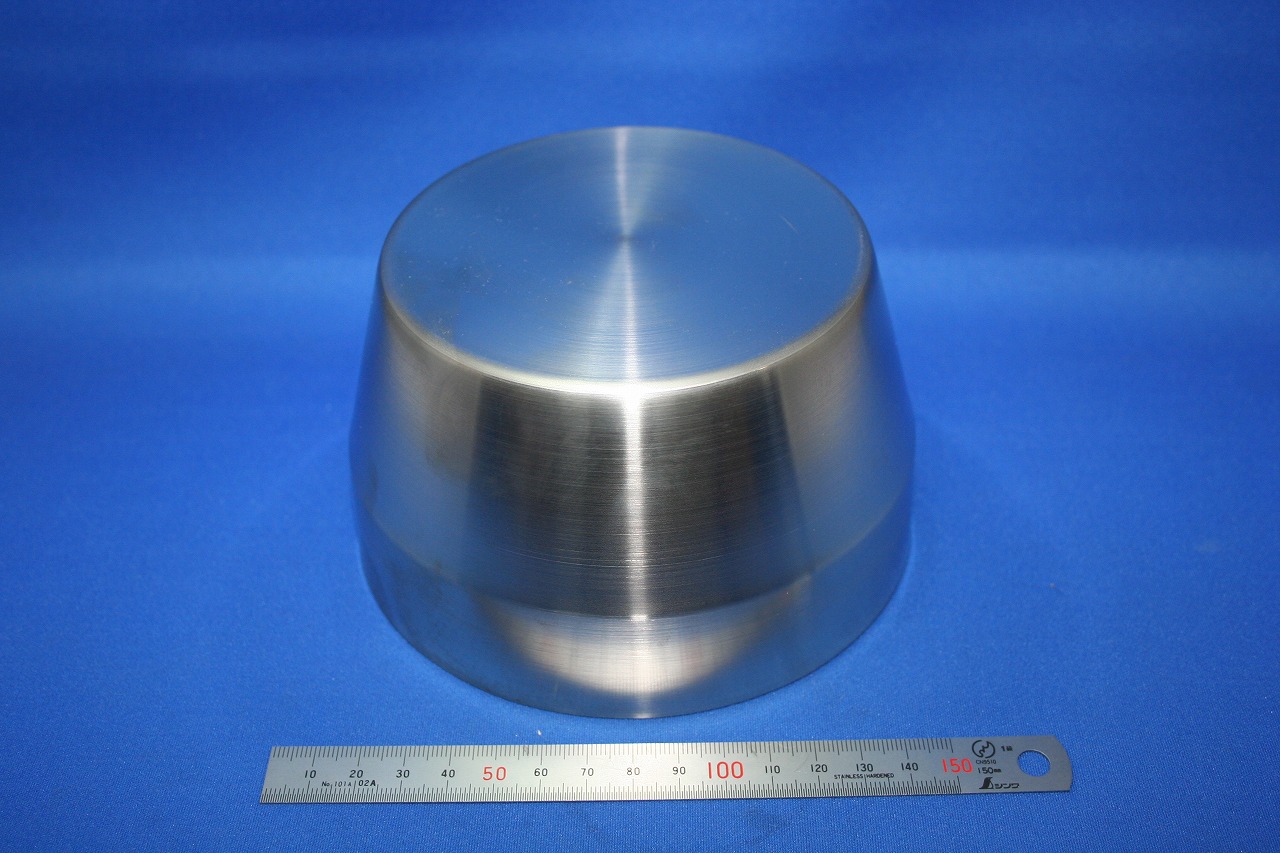鉄のへら絞り　SPC t１．０