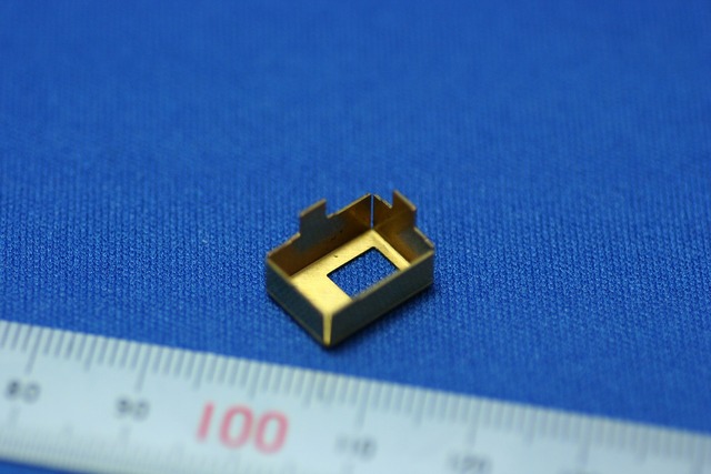 真鍮製　精密板金部品　C2８0１　3/4H 　t0.3画像