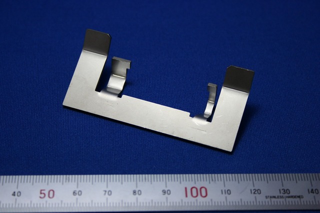 精密板金部品 (治具） SUS３０４ ２B t１．５画像