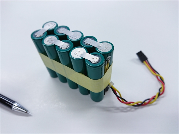 組電池の電池交換 (18650）