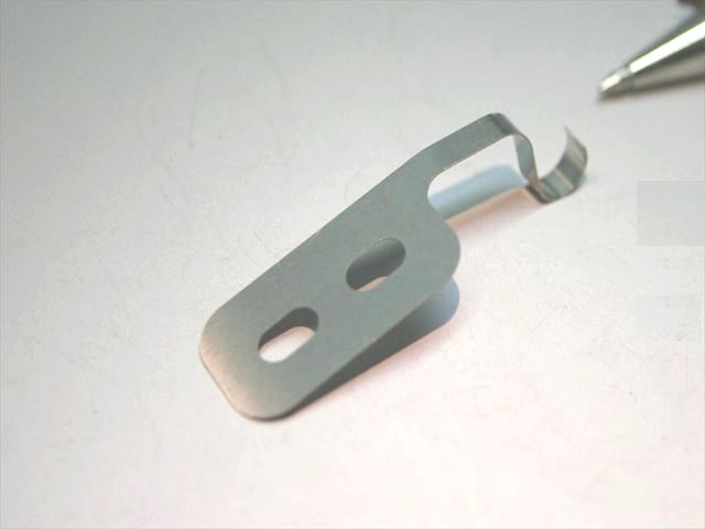 押さえ板バネ｜有限会社こだま製作所